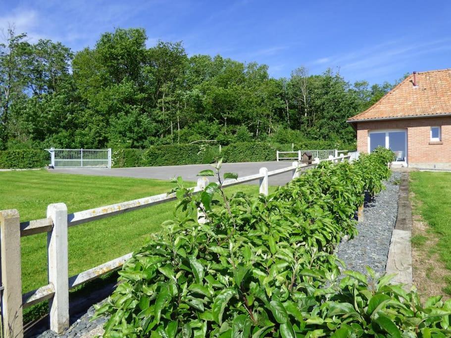Gite De Hurtevent Questrecques Exterior photo